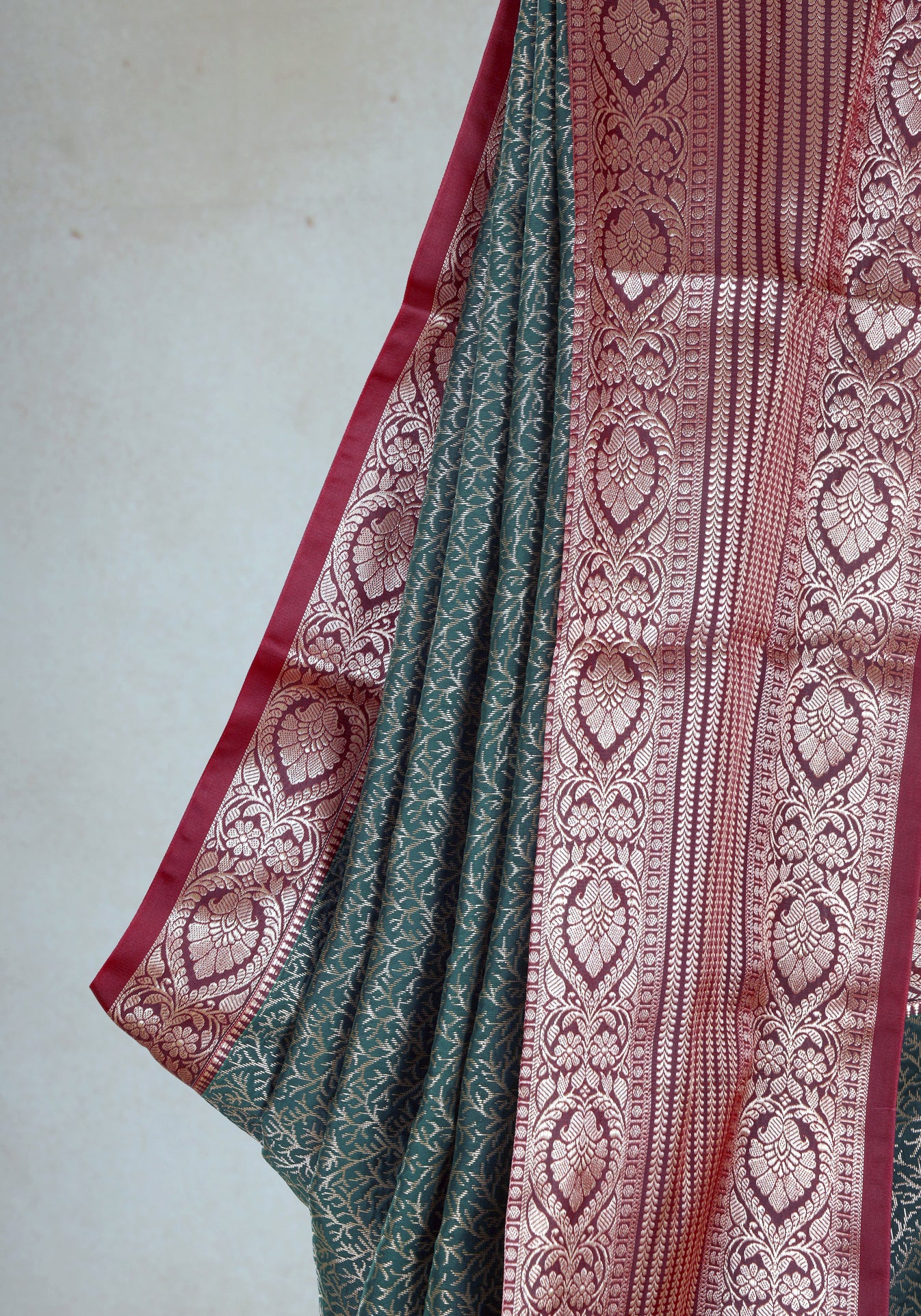 Coral Red Deep Teal Silver Motif Art Silk Saree - ASS-1-1002 image 2