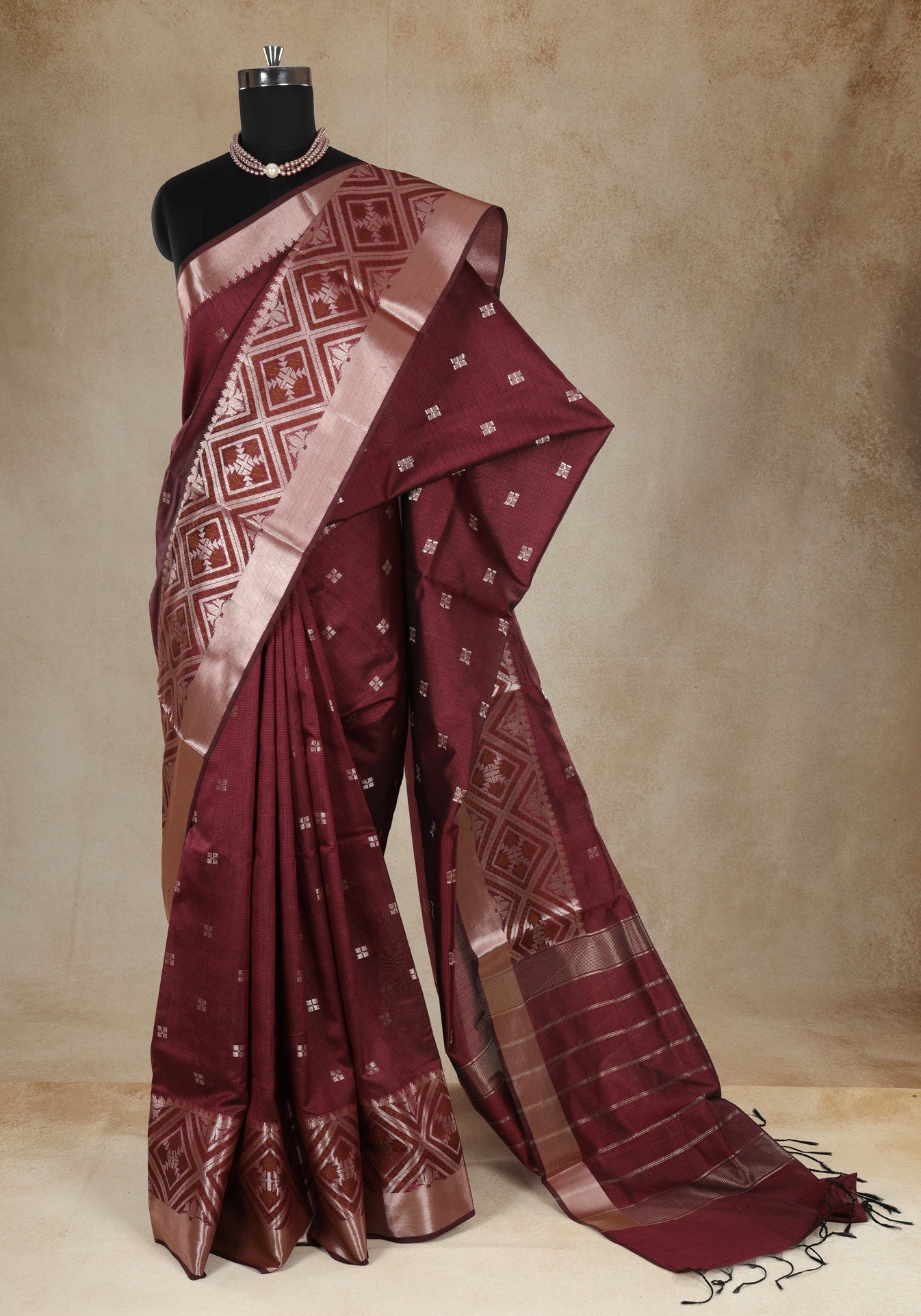 Maroon Silver Geometric Border Art Silk Saree - ATS-1-1001 image 2