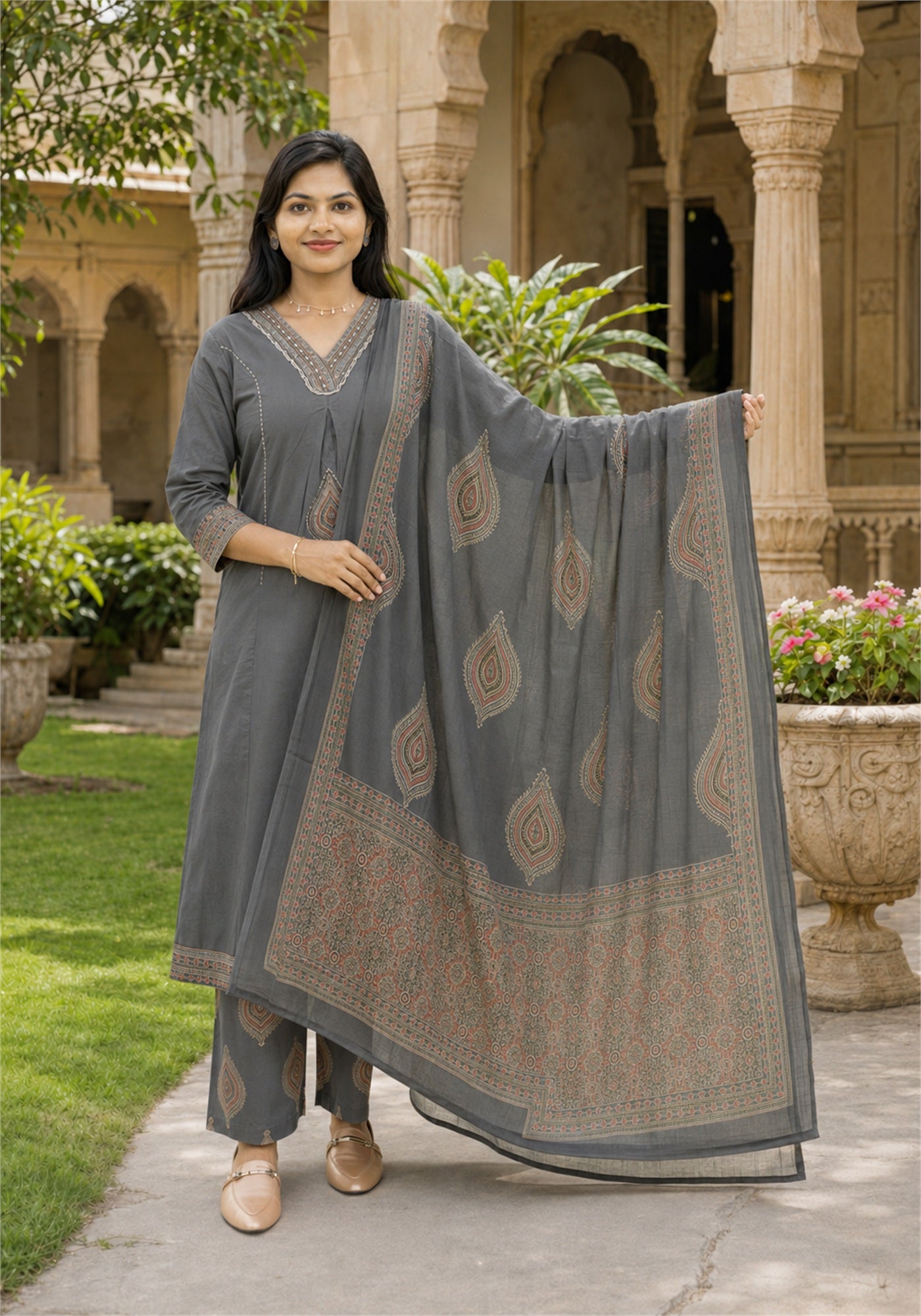Charcoal Grey Cotton Paisley Border Kurta Pant Set with Dupatta - Ashoka Threads - K3-D12-26-CGR - view 6