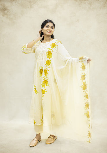 Ivory White Yellow Floral Kurta Pant Set with Dupatta - Ivory White - view 2