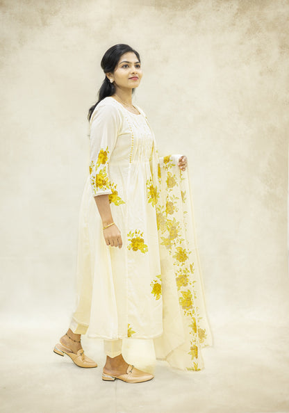Ivory White Yellow Floral Kurta Pant Set with Dupatta - Ivory White - view 4