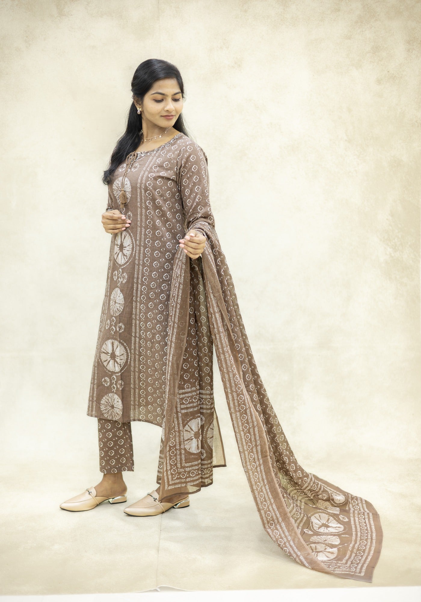 Dark Brown Ethnic Printed Kurta Pant Set with Dupatta - Dark Brown - view 3
