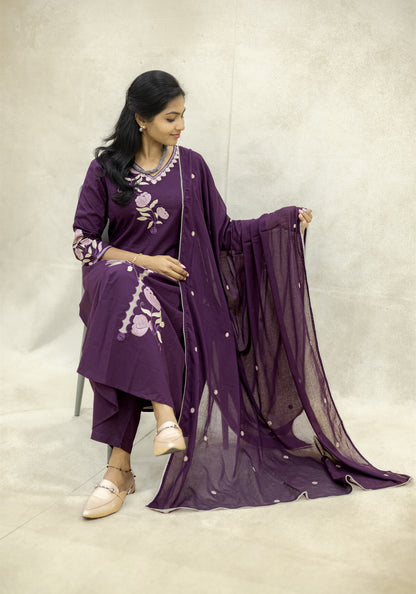 Purple Floral Kurta Pant Set with Dupatta - Purple