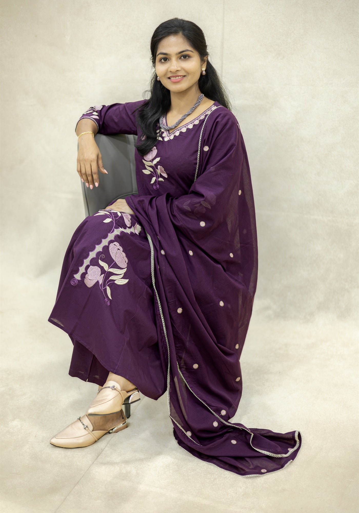 Purple Floral Kurta Pant Set with Dupatta - Purple