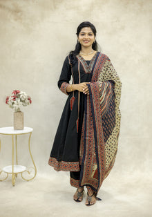 Black Cotton Ethnic Border Kurta Pant Set with Dupatta - Ashoka Threads