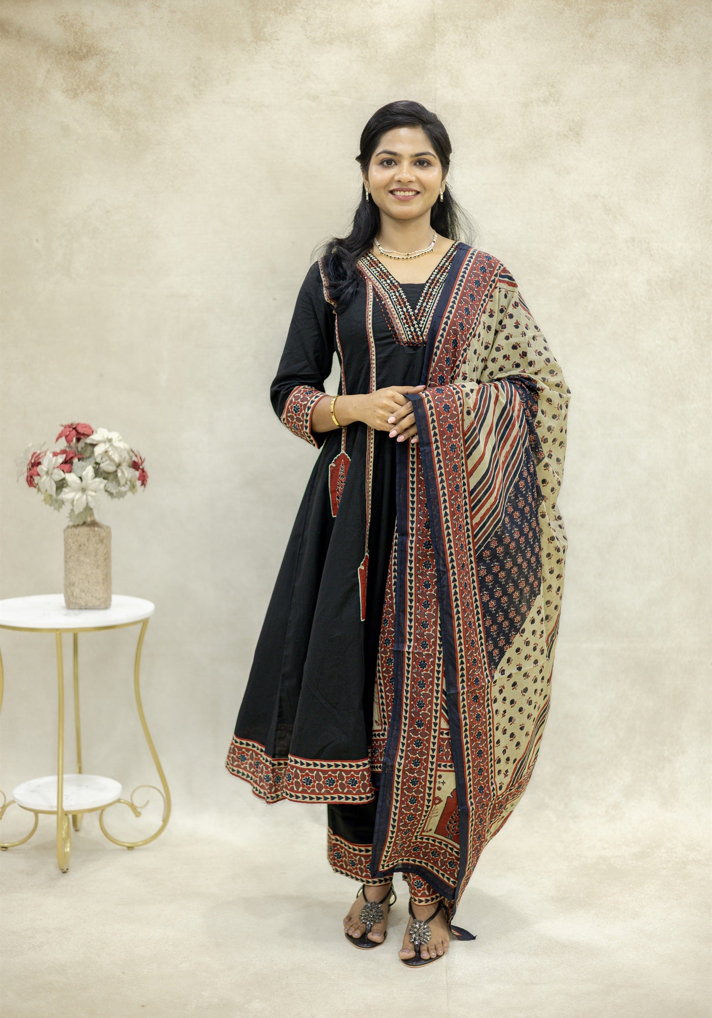 Black Ethnic Border Kurta Pant Set with Dupatta - Black