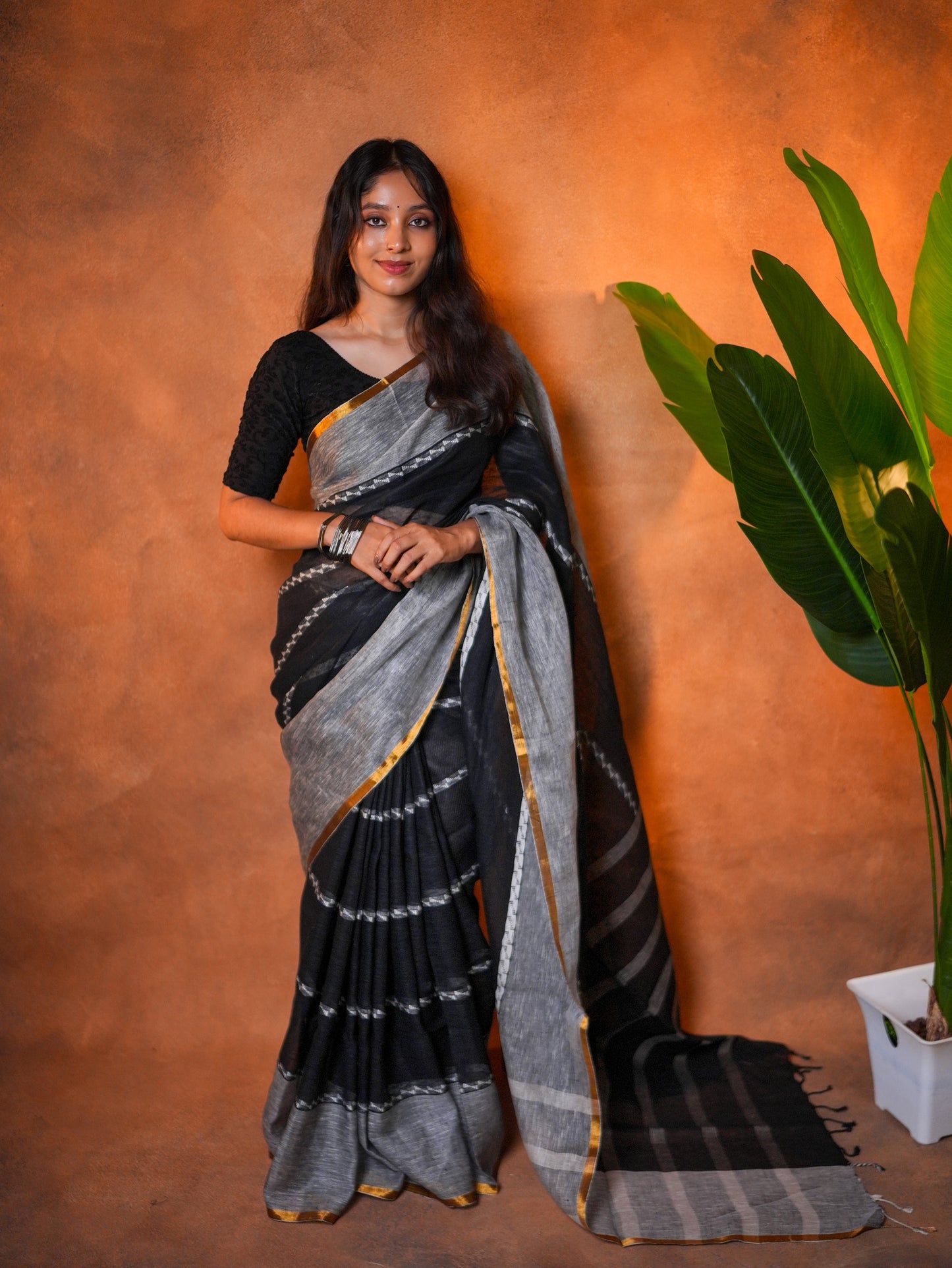 Linen Cotton Saree Grey Black Mustard Border - LCS-1-1001 - view 2