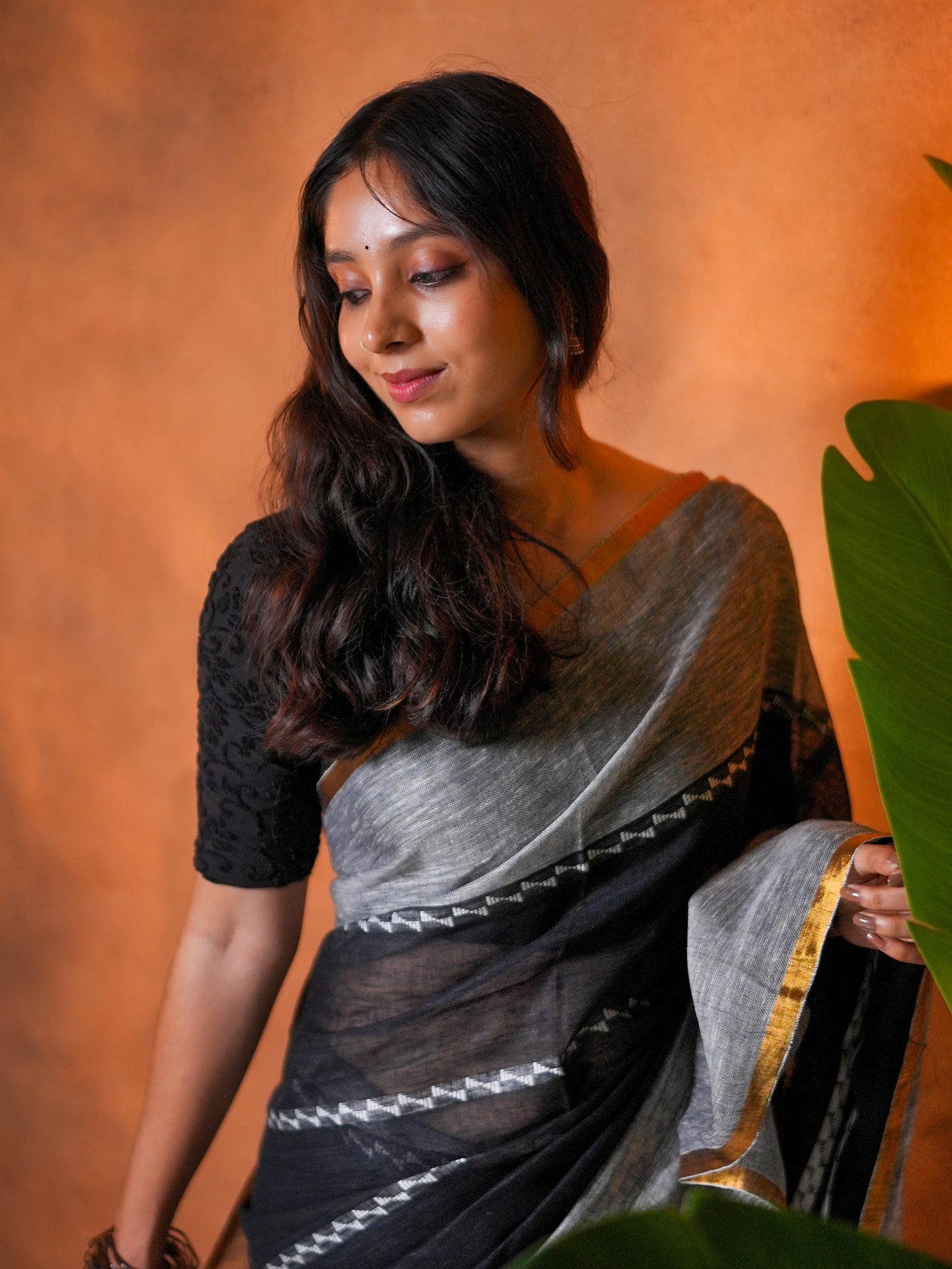 Linen Cotton Saree Grey Black Mustard Border - LCS-1-1001 - view 4