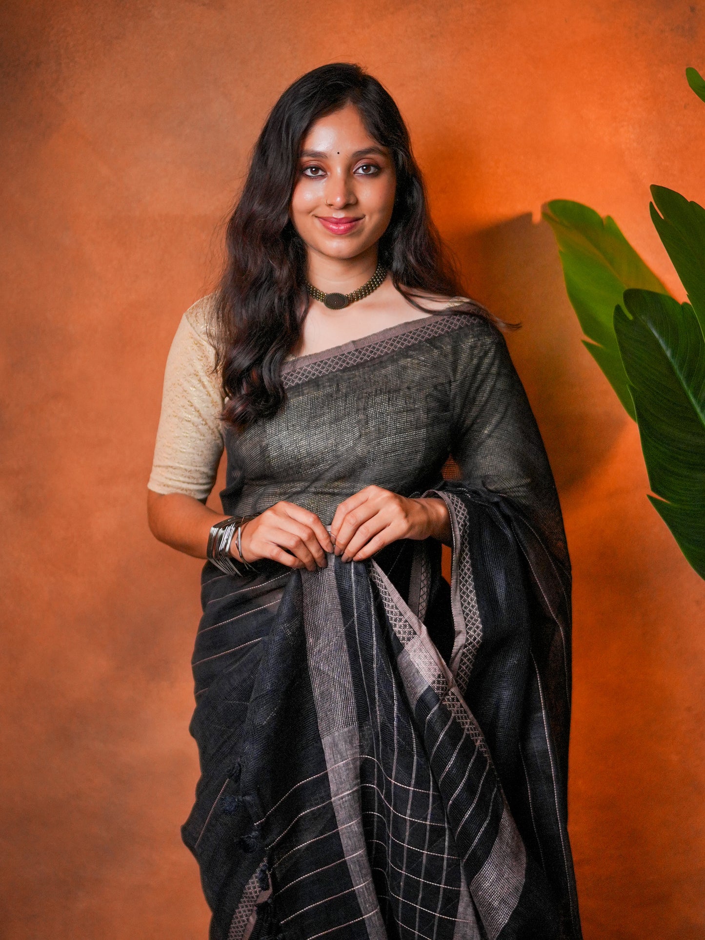 Linen Cotton Saree Classic Black Grey Border - LCS-1-6002 - view 5