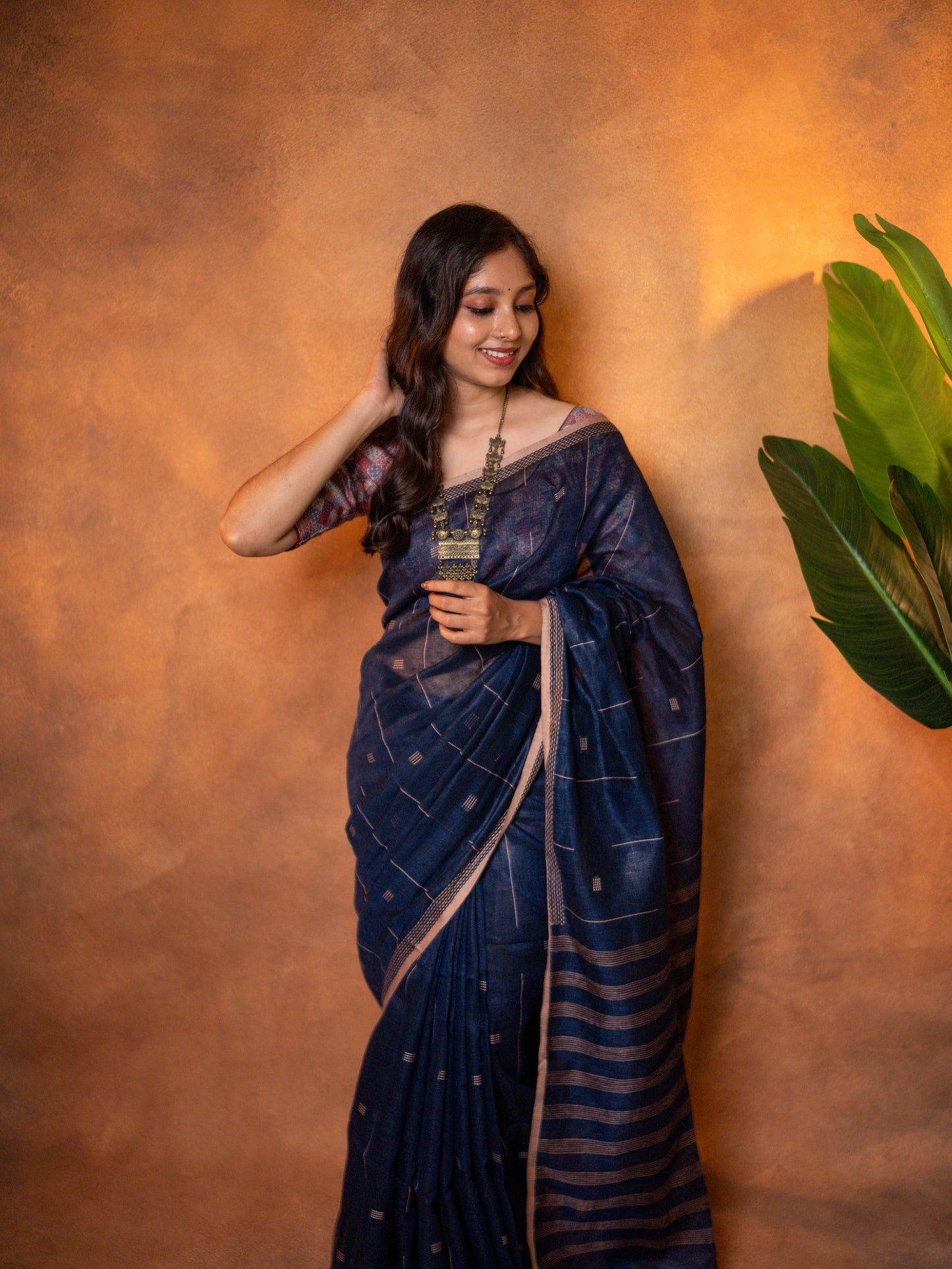 Linen Cotton Saree Navy Blue Mustard Line Motifs - LCS-1-6007 - view 4