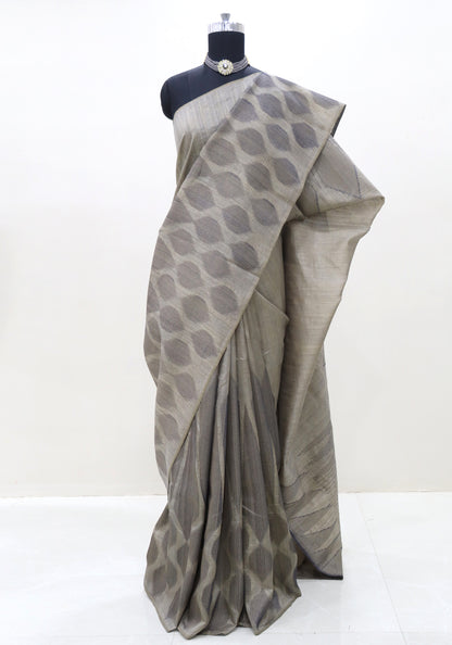 Dhupian Thread Silk Saree Stone Grey Silver Round Motif