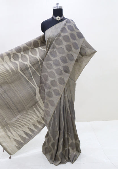 Dhupian Thread Silk Saree Stone Grey Silver Round Motif