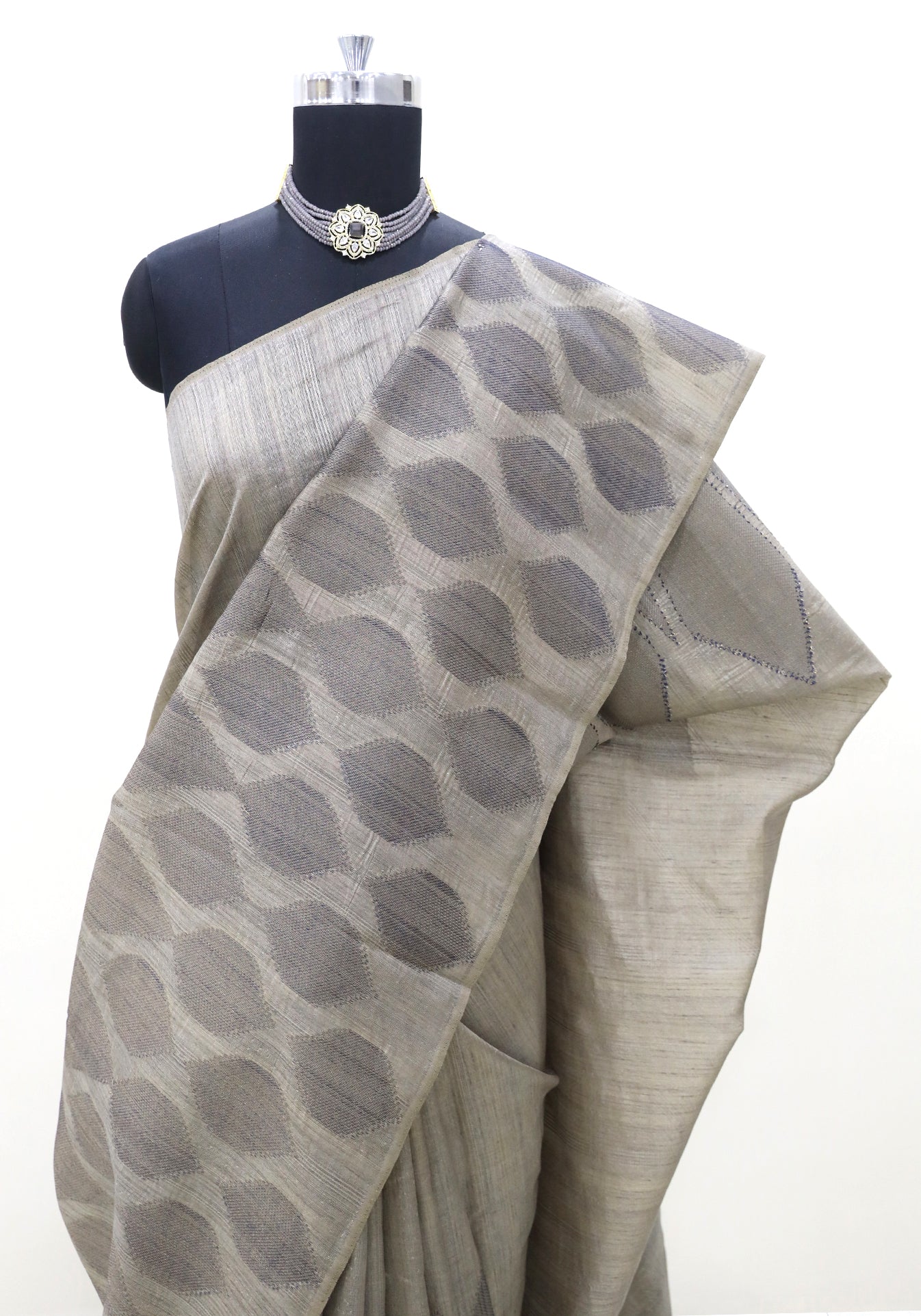 Dhupian Thread Silk Saree Stone Grey Silver Round Motif