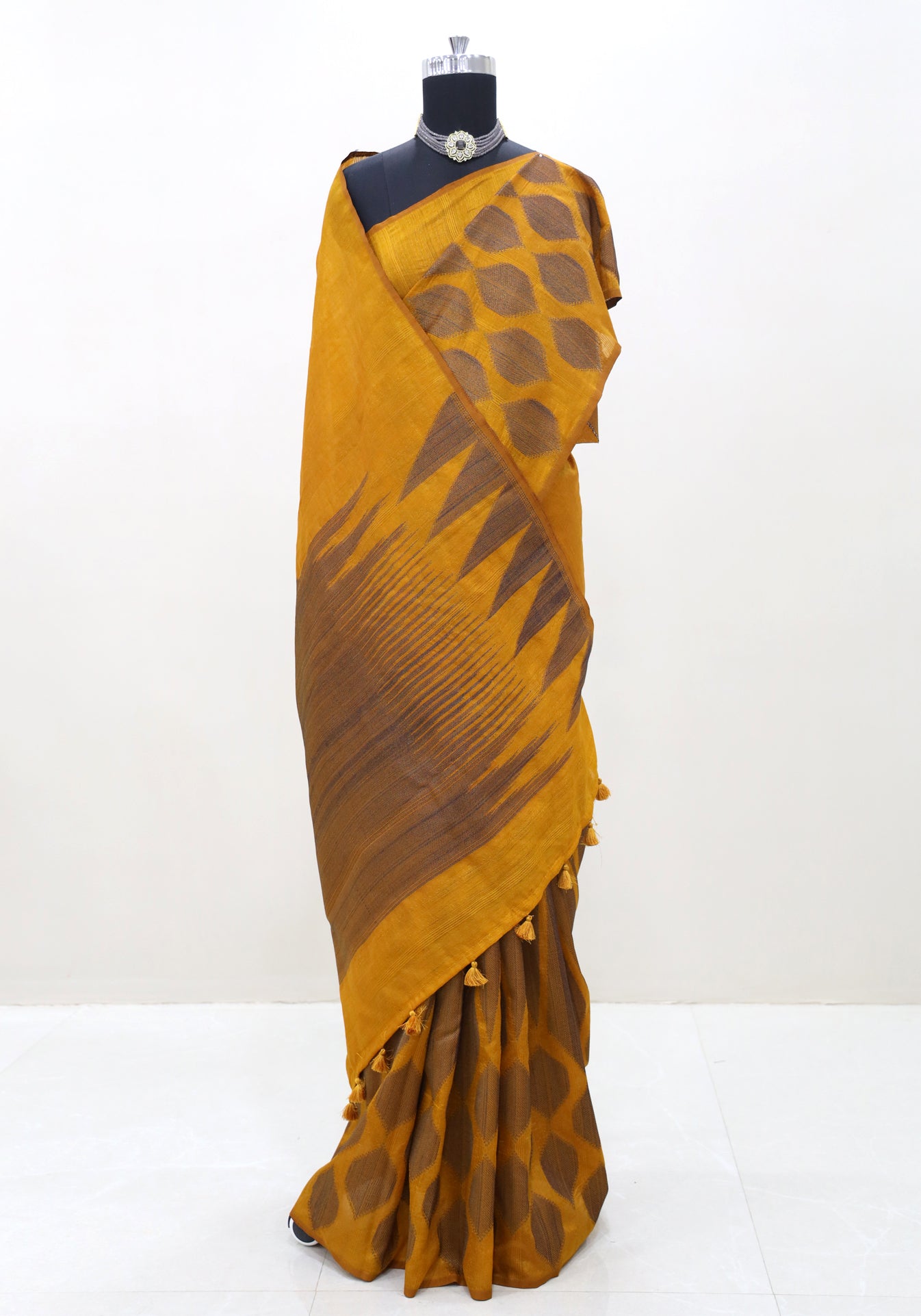Dhupian Thread Silk Saree Mustard Gold Round Motif
