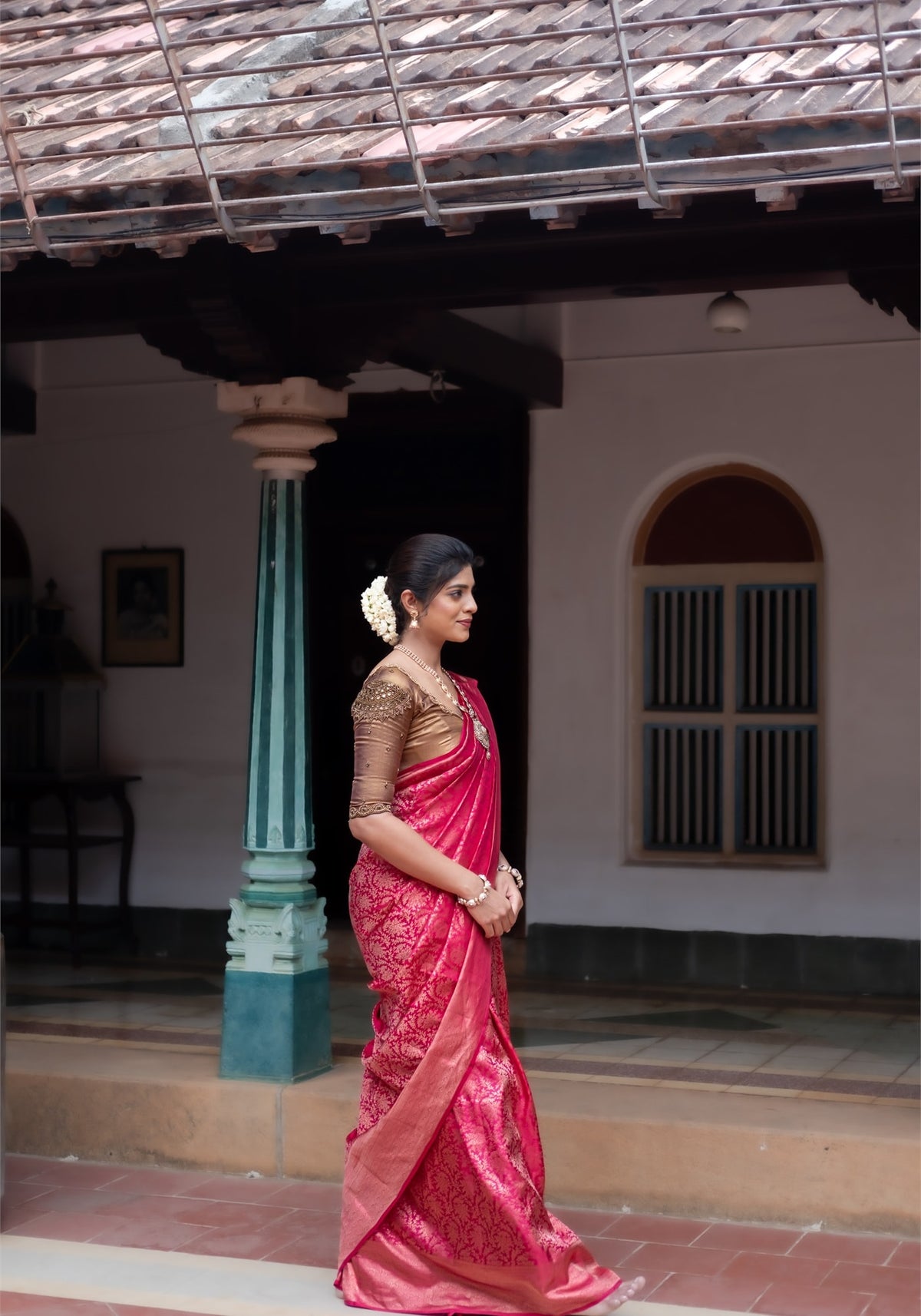 Premium Bridal Saree - Red and Gold - VIA-1-2601 - view 13