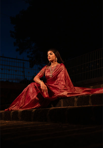 Premium Bridal Saree - Red and Gold - VIA-1-2602 - view 5