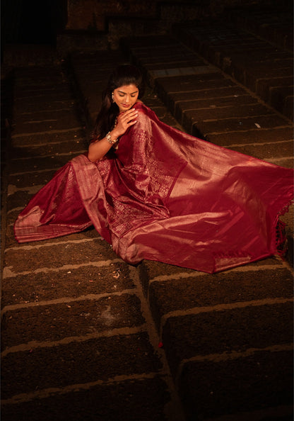 Premium Bridal Saree - Red and Gold - VIA-1-2602 - view 9