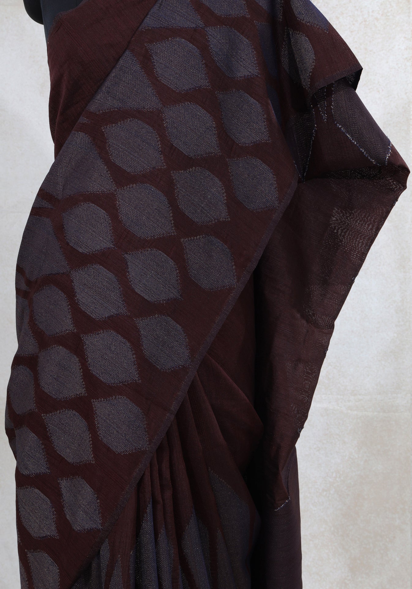Dhupian Thread Silk Saree Deep Coffee Brown Woven Motif